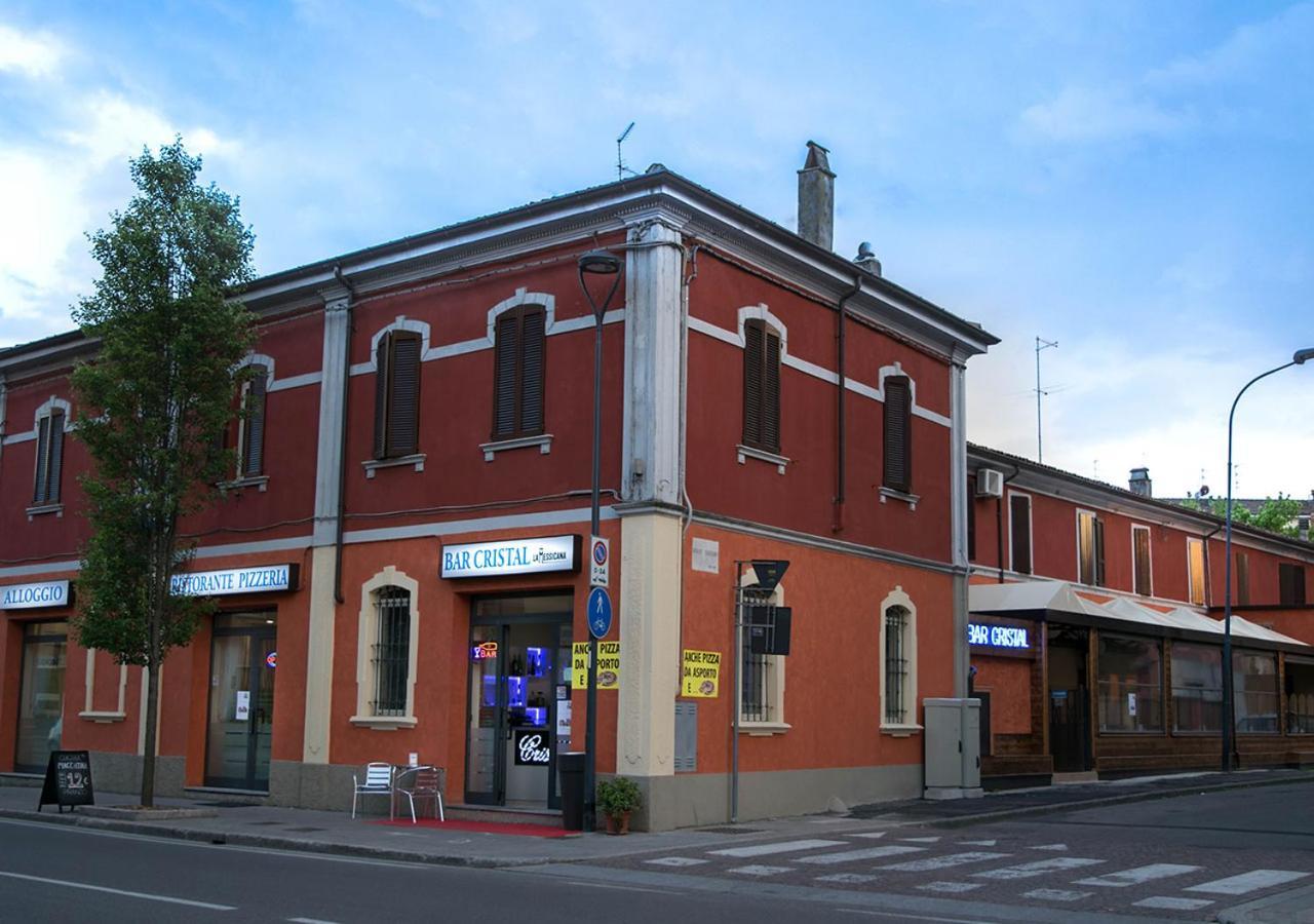 Cristal Rooms Piacenza Buitenkant foto